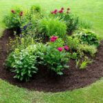 How to easily create a flower bed on a short grass meadow?