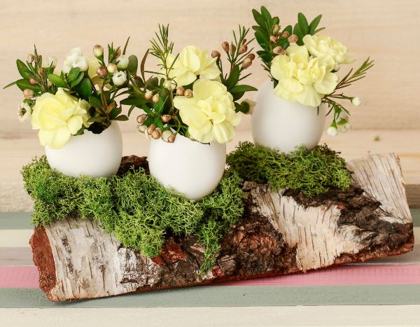 Garden flowers and egg shells: how to make a springtime Easter decoration?