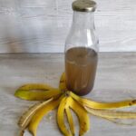 How to make banana peel manure?