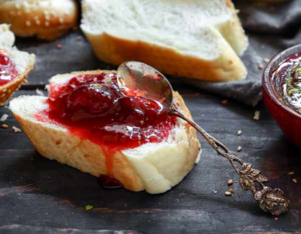 Homemade strawberry jam: the best recipe!