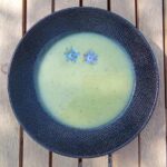 Borage leaf soup: a single and tasty recipe