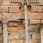 Digging, hoeing, and weeding: the essential tools to work the soil