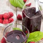 How to make homemade raspberry syrup?