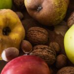 Which fruits can be stored all winter?