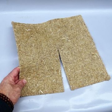 Split hemp mulching slabs 1000g/m²