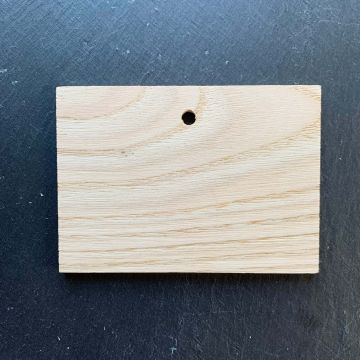 Rectangular hanging label in chestnut wood