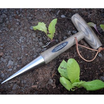 Traditional polished steel dibber by Spear & Jackson 