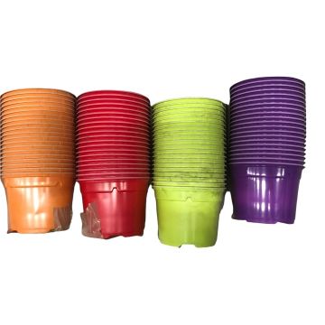 Round pots in various colours - sold in packs of 20