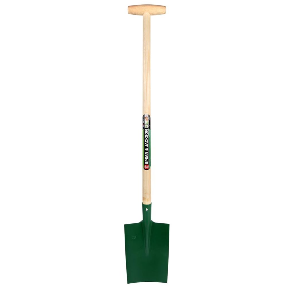 Senlis 28 cm spade from Spear & Jackson with a wooden handle