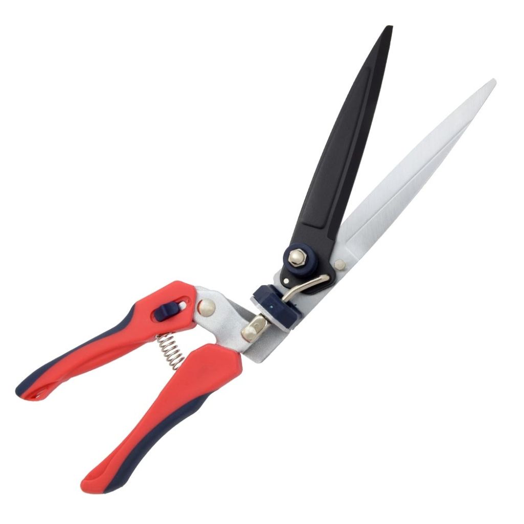 Hand-held lawn shears with adjustable cutting angle by Spear & Jackson