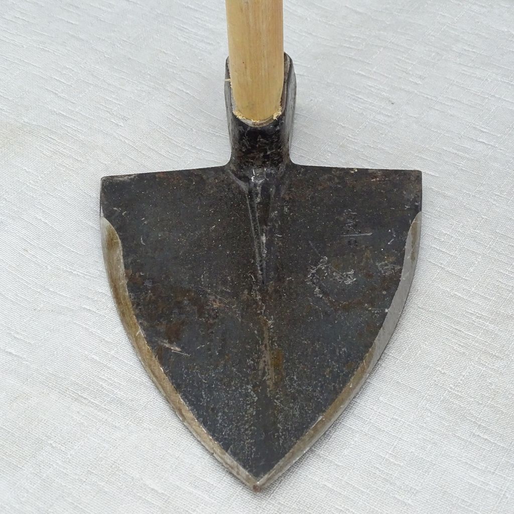 Forged steel pointed draw hoe - Gschwind artisanal range