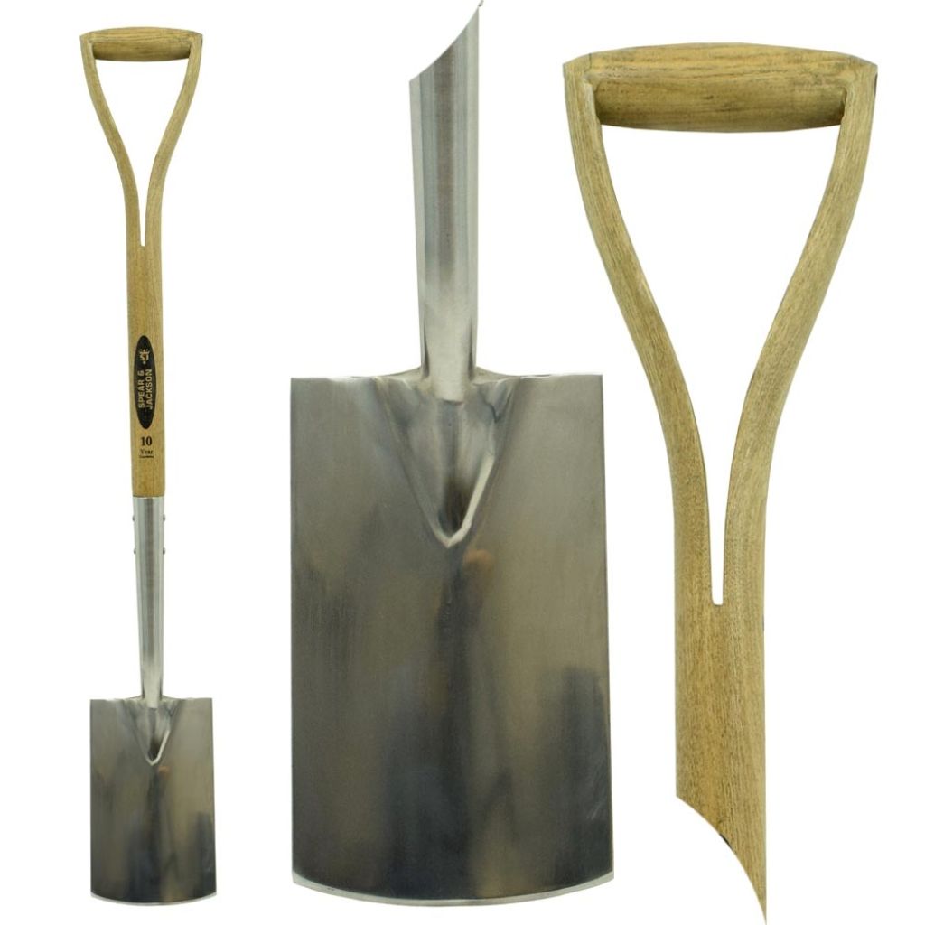Spear and Jackson small border spade with traditional handle