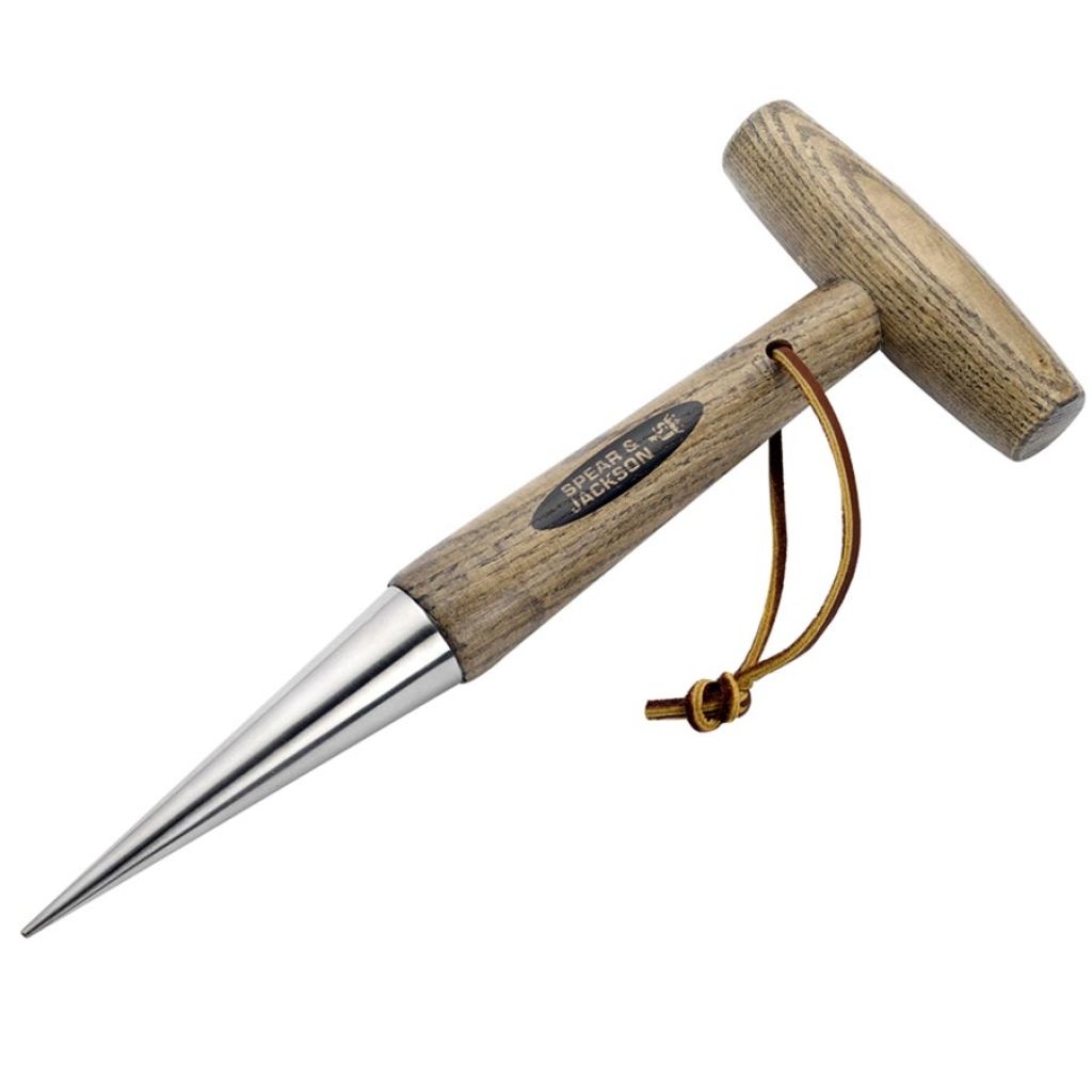 Traditional polished steel dibber by Spear & Jackson