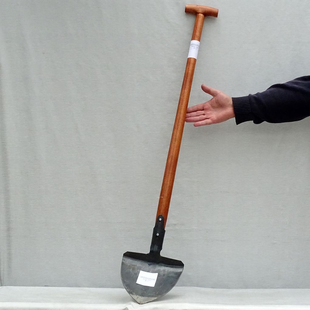 Forged Steel Spade - Gschwind Artisanal Range