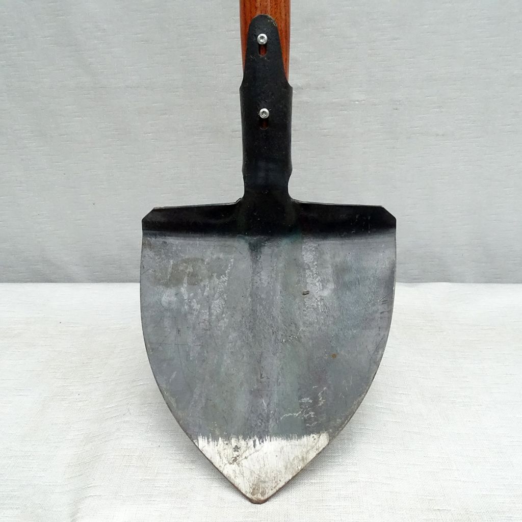 Forged Steel Spade - Gschwind Artisanal Range