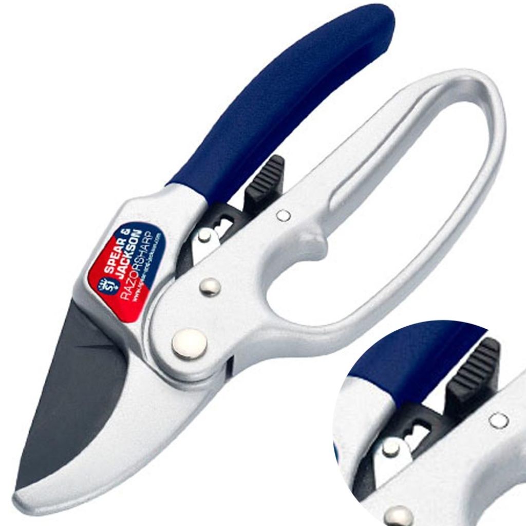 Spear & Jackson closed-handle ratchet anvil secateurs