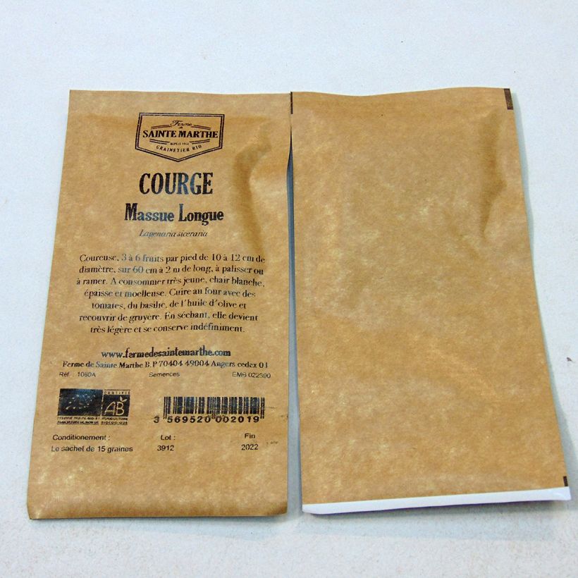Example of Lagenaria siceraria 'Massue Longue' per pack of 15 seeds (3g) specimen as delivered