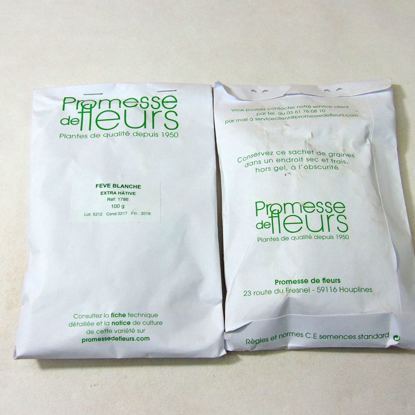 Example of Broad Bean White Extra Early per pack of 50 ? 100 seeds (100g) specimen as delivered