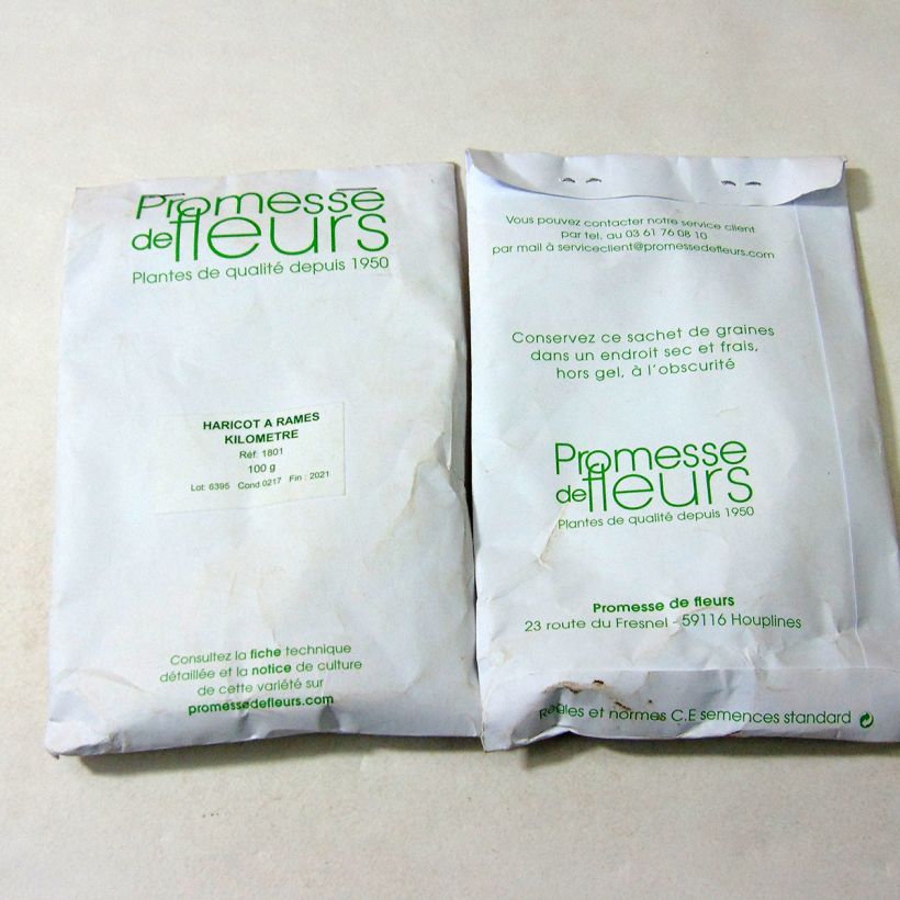 Example of Vigna unguiculata subsp. sesquipedalis  per pack of 450 seeds (100g) specimen as delivered
