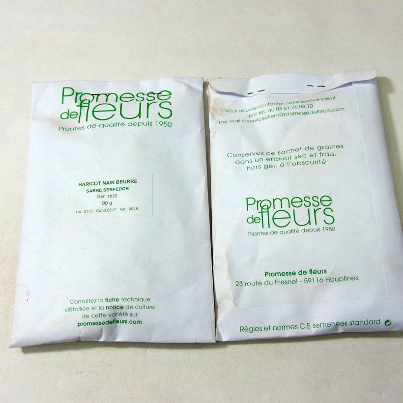 Example of Dwarf French Bean Serpedor mangetout - Flat Coco (sabre type) per pack of 250 seeds (90g) specimen as delivered