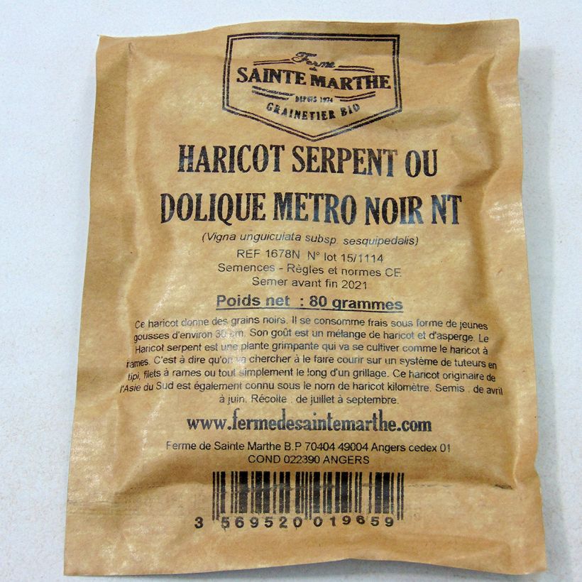 Example of Vigna unguiculata subsp. sesquipedalis Dolique Metro noir per pack of 160 seeds (80g) specimen as delivered