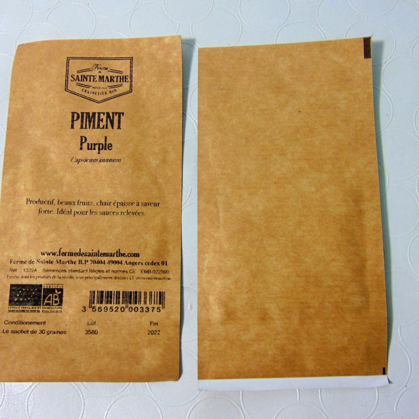 Example of Purple Chilli Pepper - Ferme de Ste Marthe Seeds per pack of 30 seeds specimen as delivered
