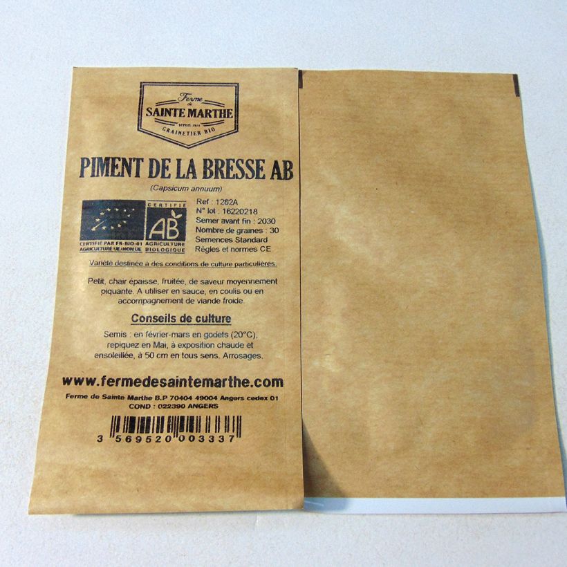 Example of Chilli Pepper Piment de la Bresse - Ferme de Sainte Marthe Seeds per pack of 30 seeds (Sachet de 30 grainesg) specimen as delivered