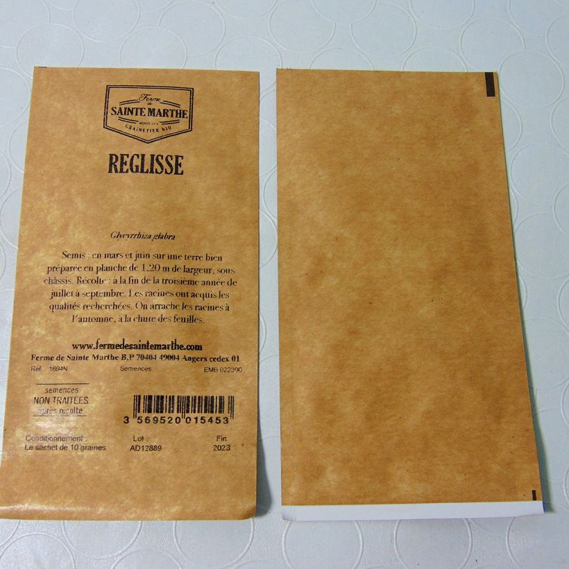 Example of Glycyrrhiza glabra  per pack of 10 seeds specimen as delivered
