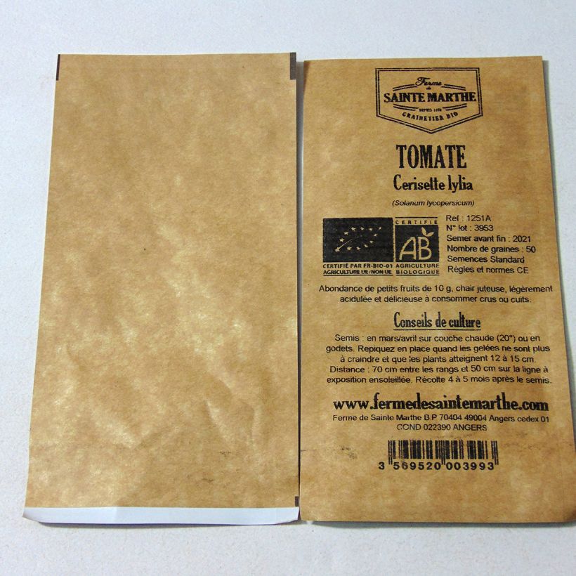 Example of Tomato Lylia Cherry Tomato - Ferme de Sainte Marthe seeds per pack of 50 seeds specimen as delivered