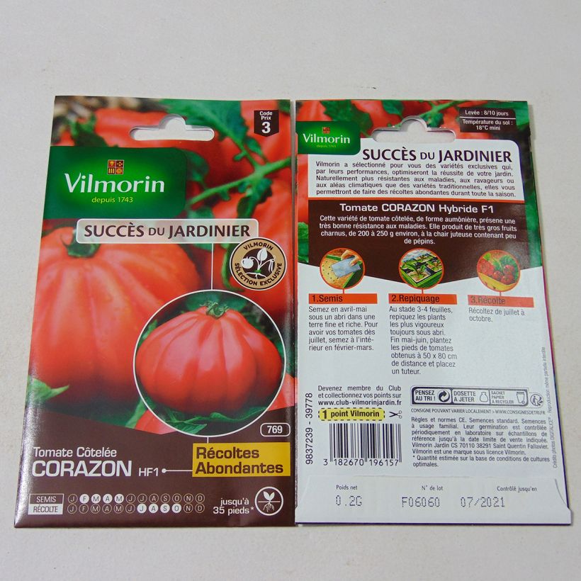 Example of Corazon F1 Tomato - Vilmorin - Hybrid Beefsteak Tomato per pack of 35 seeds (0.2g) specimen as delivered