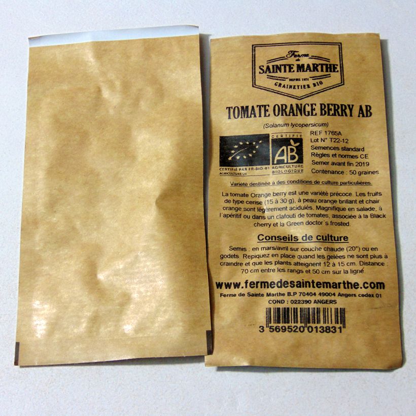 Example of Orange Berry Organic Tomato - Ferme de Sainte Marthe seeds per pack of 50 seeds specimen as delivered