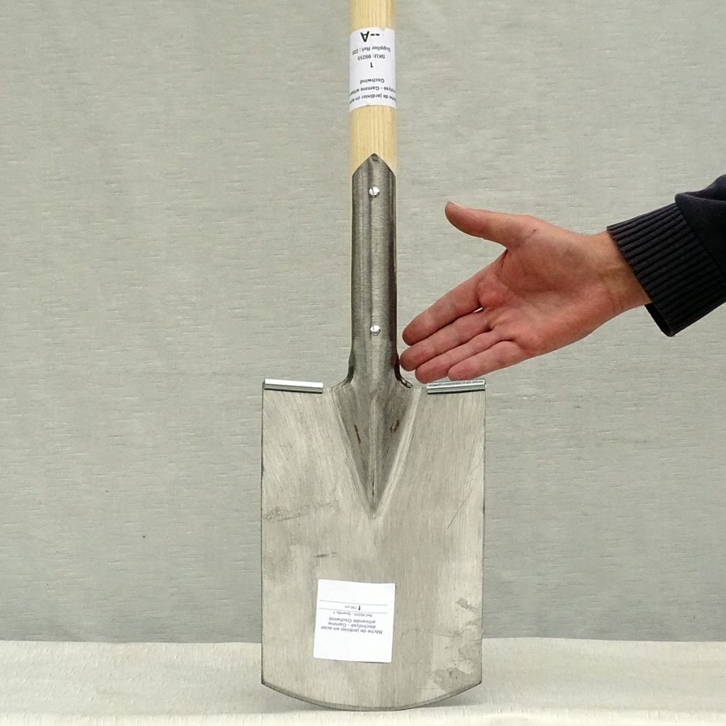 Electrolysed-steel Spade - Gschwind Handcrafted Range