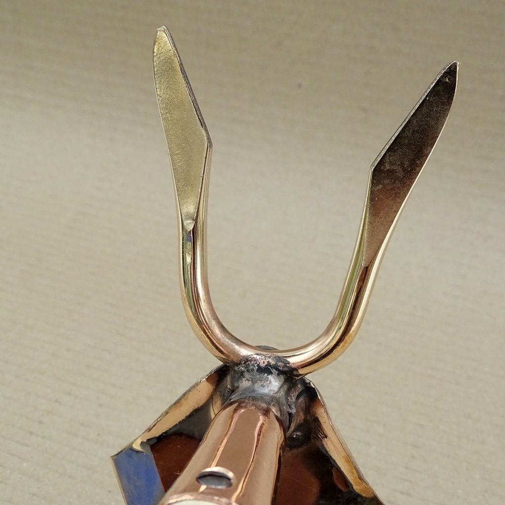 Long-handled copper hoe, pickaxe, and fork set in the Phoénix model - PKS Bronze Range